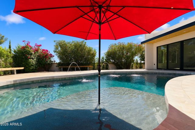 8379 E SAN SALVADOR Drive, Scottsdale, AZ 85258