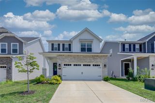 131 Woodline Court, St Peters, MO 63376