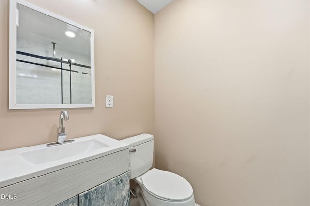 1230 Melrose Drive, Burlington, NC 27217