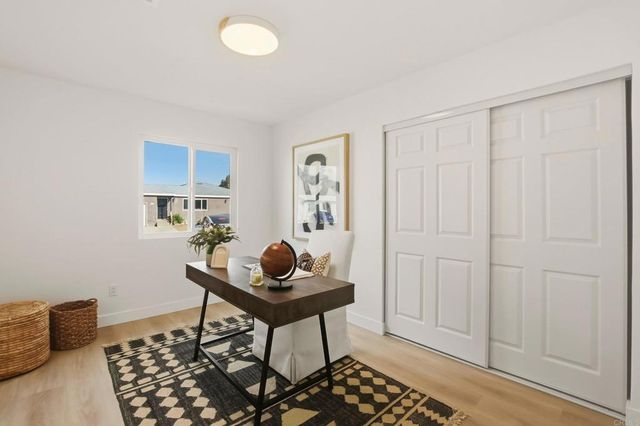 9367 De Camp Dr, La Mesa, CA 91942