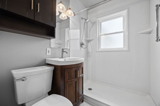 1169 SW Kenworthy Drive, Ankeny, IA 50023