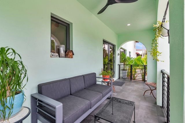 127 Auburn Drive, Lake Worth Beach, FL 33460