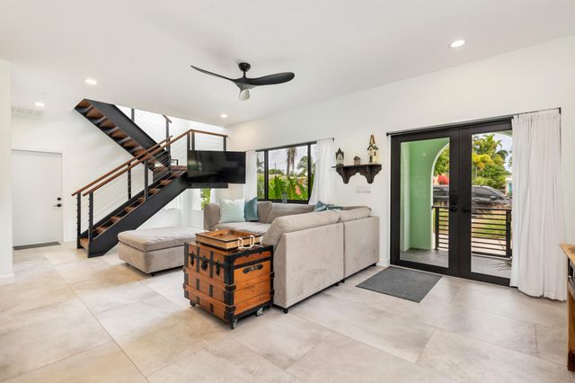 127 Auburn Drive, Lake Worth Beach, FL 33460