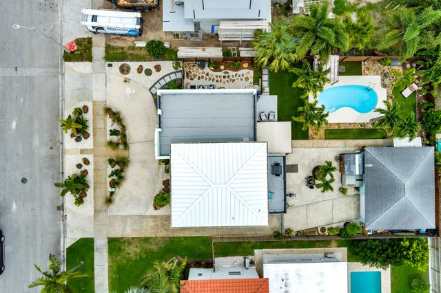 127 Auburn Drive, Lake Worth Beach, FL 33460