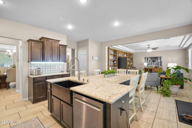 12608 BLUE HERON Drive, El Paso, TX 79928