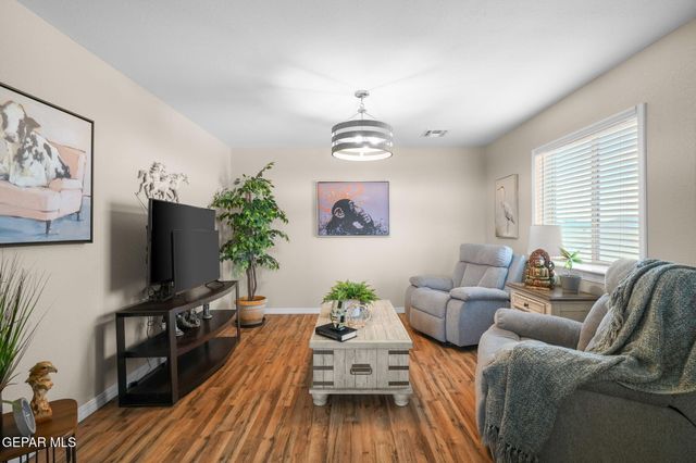 12608 BLUE HERON Drive, El Paso, TX 79928