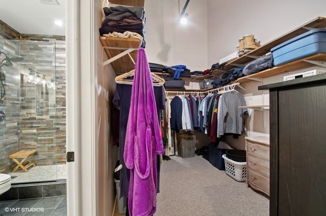 1934 N WASHTENAW Avenue 218, Chicago, IL 60647