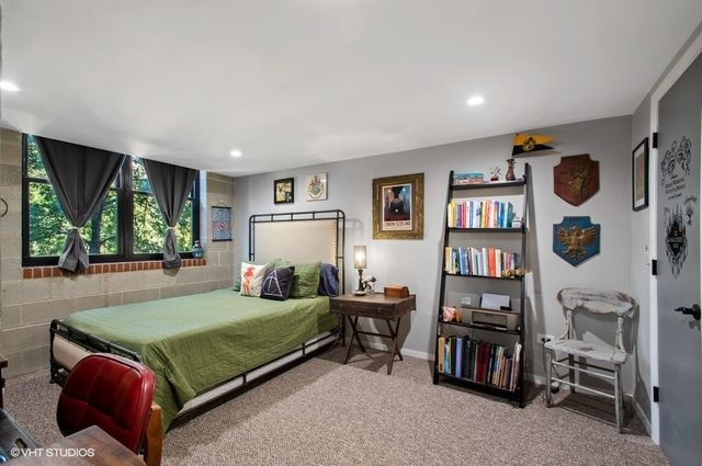 1934 N WASHTENAW Avenue 218, Chicago, IL 60647