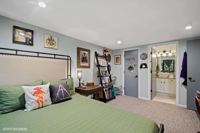 1934 N WASHTENAW Avenue 218, Chicago, IL 60647