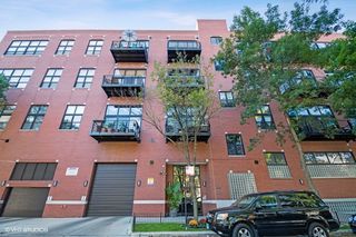 1934 N WASHTENAW Avenue 218, Chicago, IL 60647