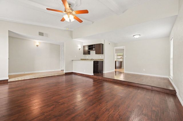1205 Crestwood Court, Allen, TX 75002