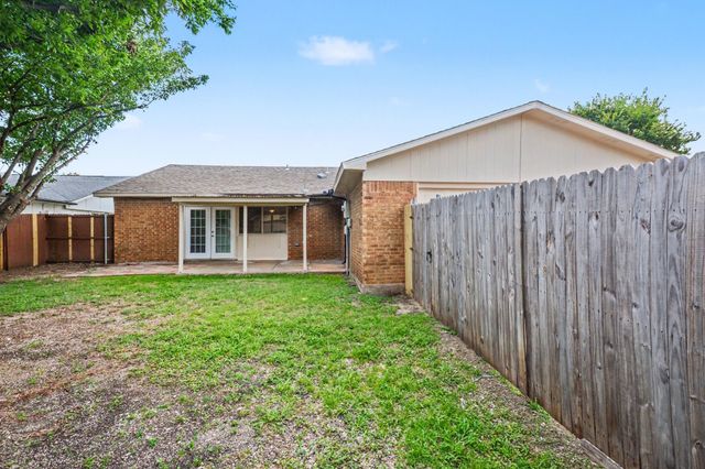 1205 Crestwood Court, Allen, TX 75002