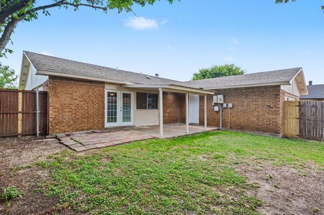 1205 Crestwood Court, Allen, TX 75002