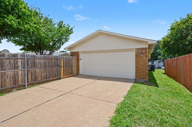 1205 Crestwood Court, Allen, TX 75002