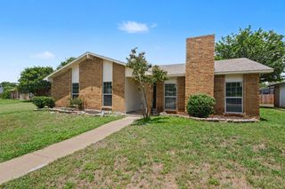 1205 Crestwood Court, Allen, TX 75002