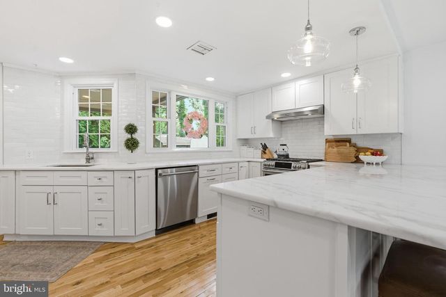 103 HARROGATE RD, Wynnewood, PA 19096