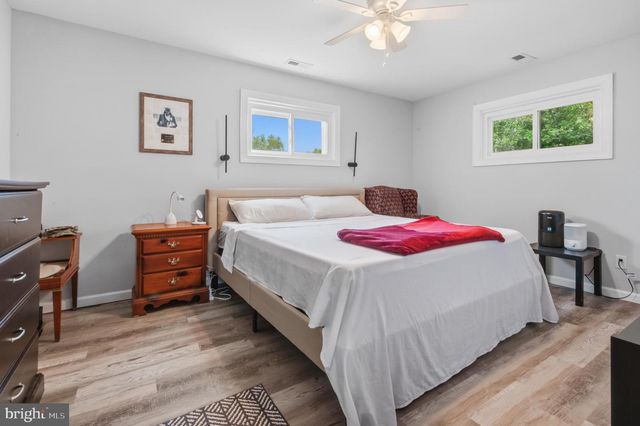 3 STAGECOACH RD, Southampton, NJ 08088