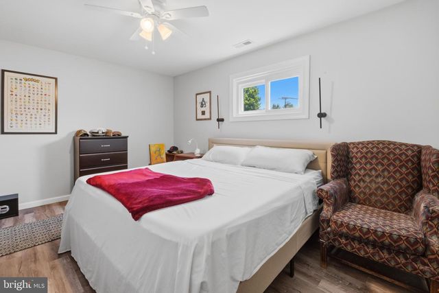 3 STAGECOACH RD, Southampton, NJ 08088