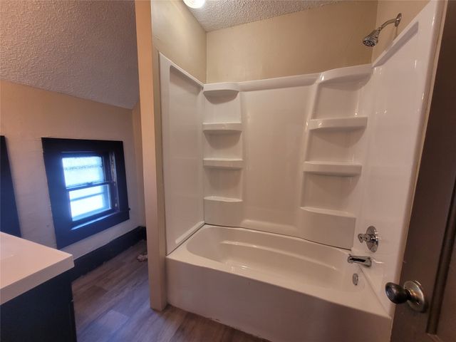 757 17th Street, Des Moines, IA 50314