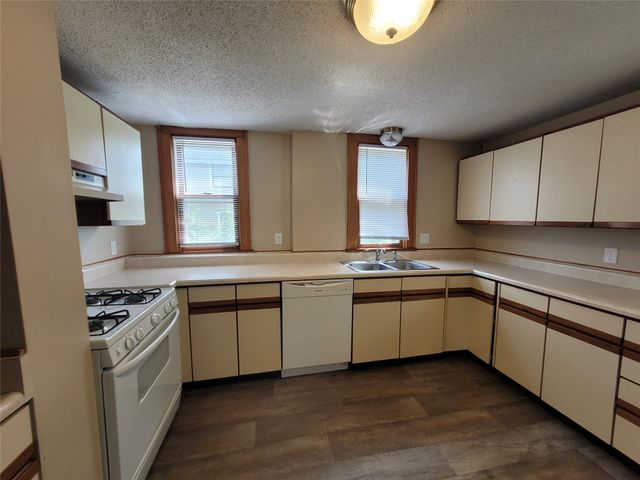757 17th Street, Des Moines, IA 50314