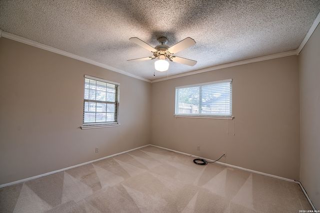 100 Patrick Henry, Schertz, TX 78154