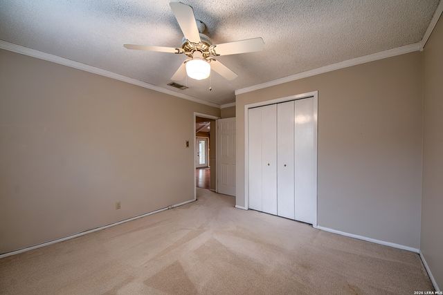 100 Patrick Henry, Schertz, TX 78154