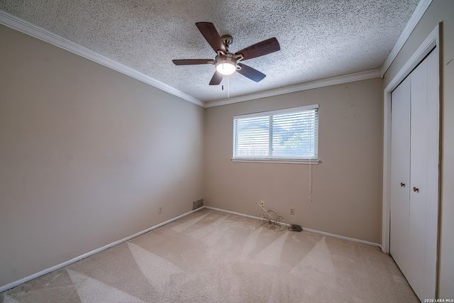 100 Patrick Henry, Schertz, TX 78154