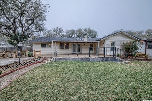 100 Patrick Henry, Schertz, TX 78154