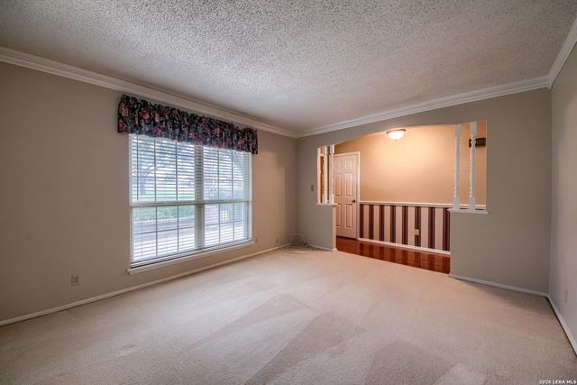 100 Patrick Henry, Schertz, TX 78154