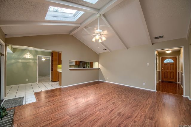 100 Patrick Henry, Schertz, TX 78154