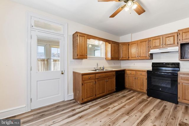 525 MARCH ST, Reading, PA 19607
