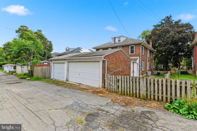 525 MARCH ST, Reading, PA 19607