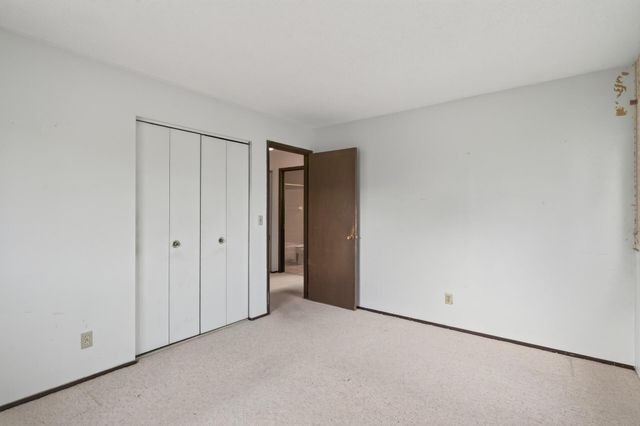 6133 72nd Lane N, Brooklyn Park, MN 55429