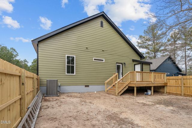 151 Creek Bend Drive, Vass, NC 28394