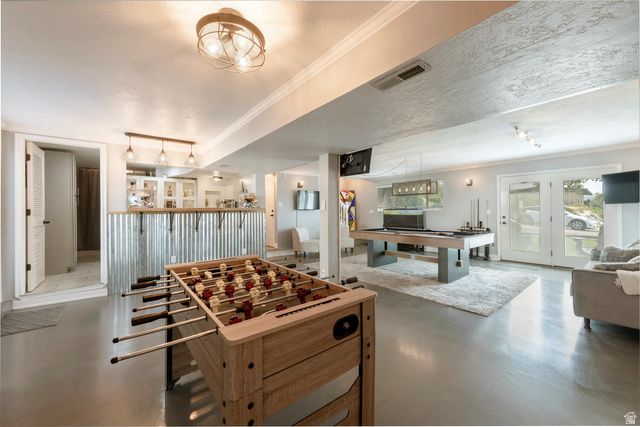 861 E MILLBROOK WAY, Bountiful, UT 84010