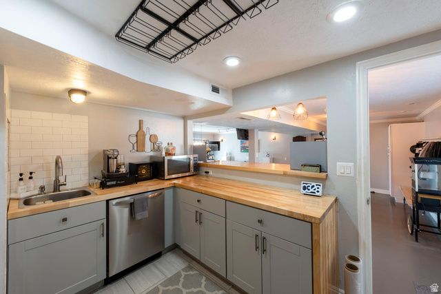 861 E MILLBROOK WAY, Bountiful, UT 84010