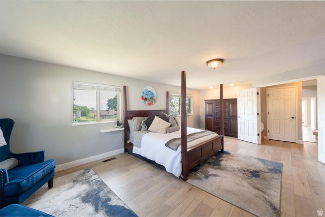 861 E MILLBROOK WAY, Bountiful, UT 84010