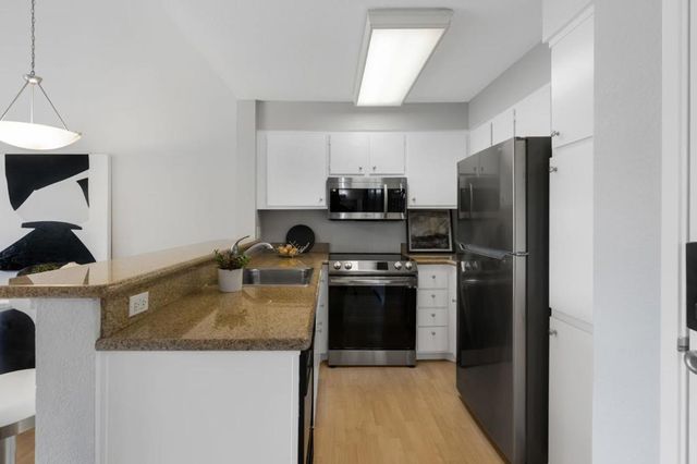 39199 Guardino Drive 371, Fremont, CA 94538