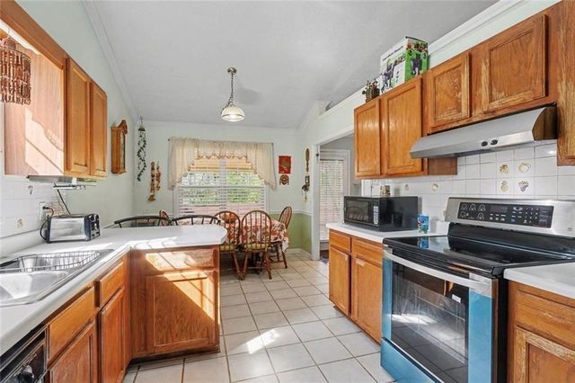 458 Padens Valley Court, Lawrenceville, GA 30044