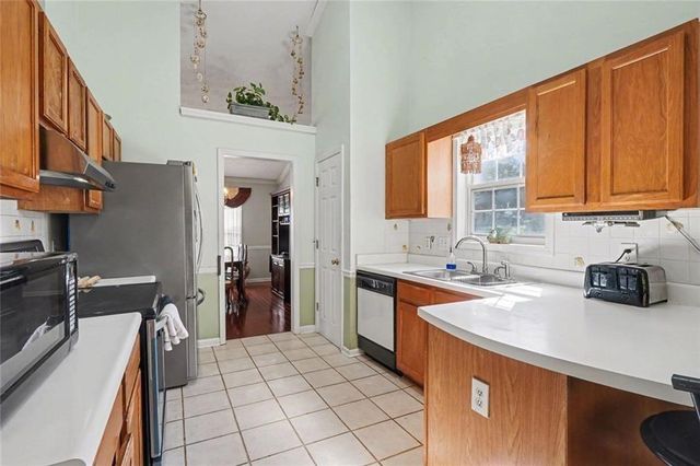 458 Padens Valley Court, Lawrenceville, GA 30044