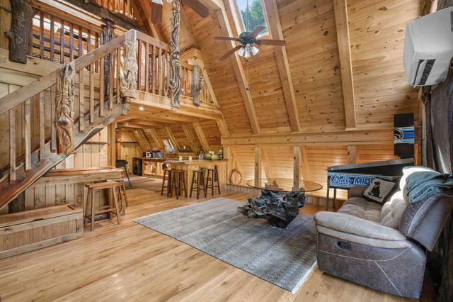 38 Hippy Haven Place, Pawleys Island, SC 29585