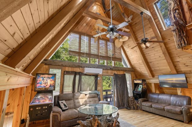 38 Hippy Haven Place, Pawleys Island, SC 29585