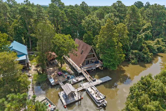 38 Hippy Haven Place, Pawleys Island, SC 29585