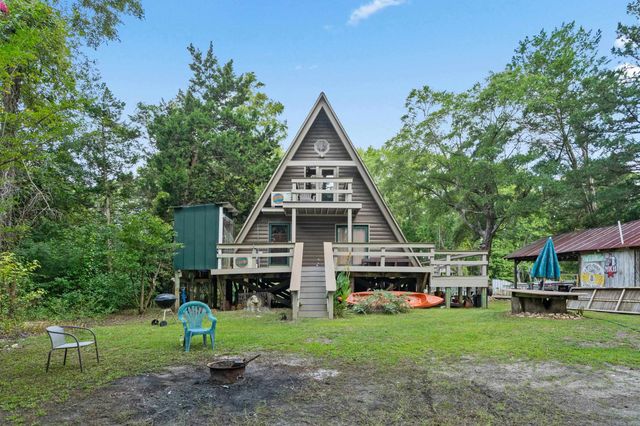 38 Hippy Haven Place, Pawleys Island, SC 29585