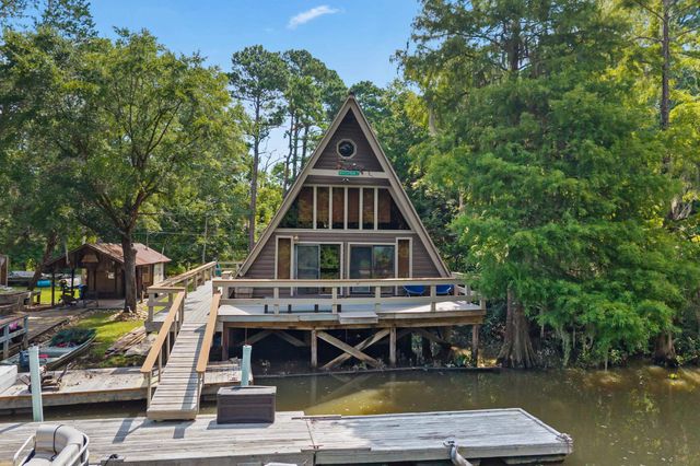 38 Hippy Haven Place, Pawleys Island, SC 29585