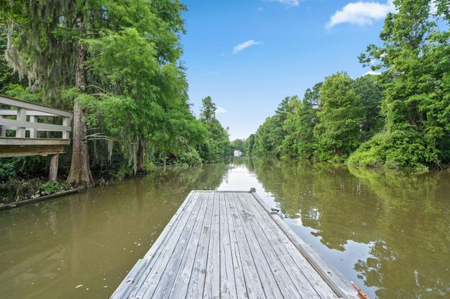 38 Hippy Haven Place, Pawleys Island, SC 29585