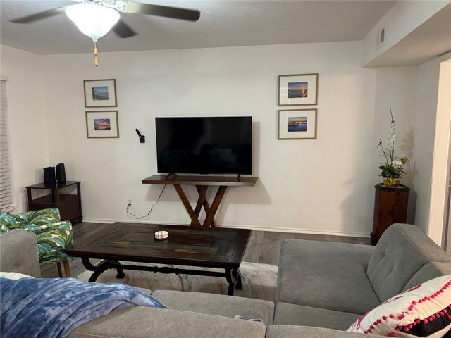 5612 Marina Drive 35, Garland, TX 75043