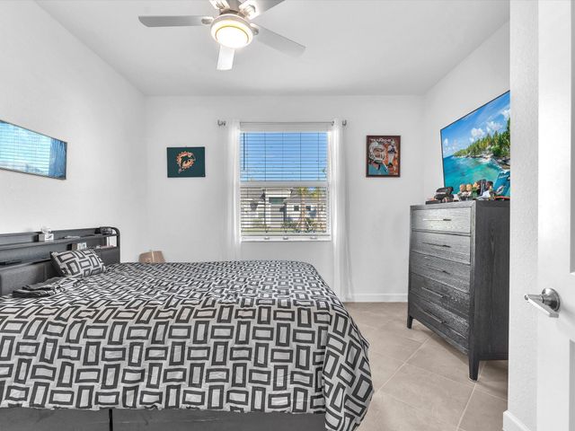 7973 Lakes Edge Lane, Port Charlotte, FL 33981