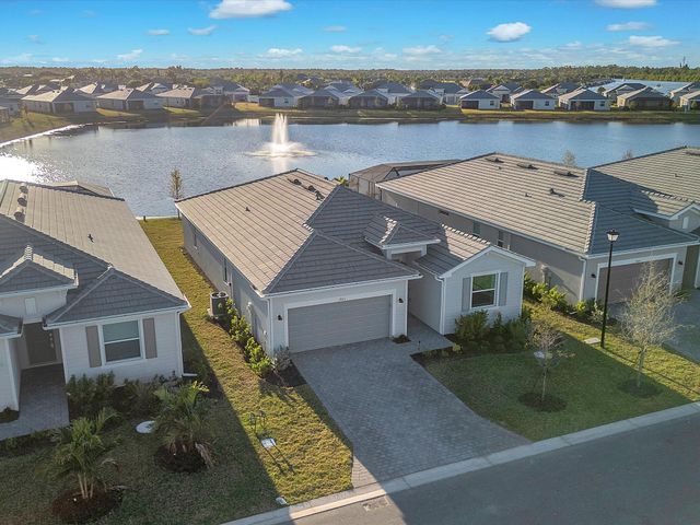 7973 Lakes Edge Lane, Port Charlotte, FL 33981