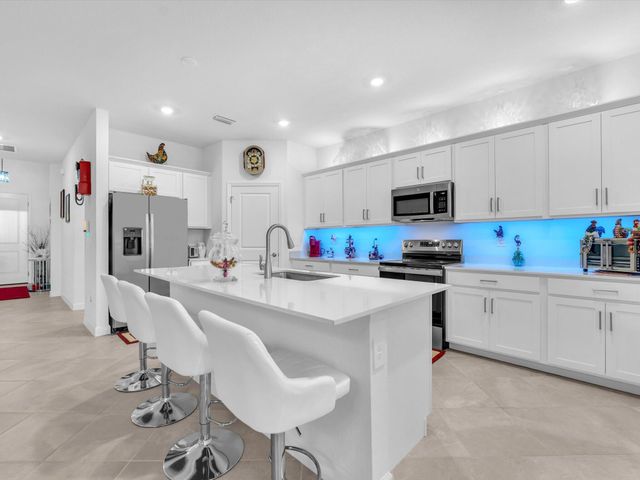 7973 Lakes Edge Lane, Port Charlotte, FL 33981